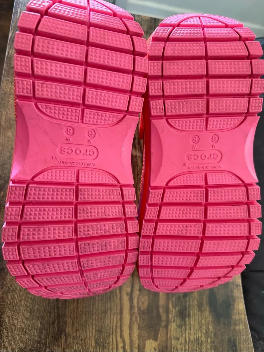 CROCS mega crush